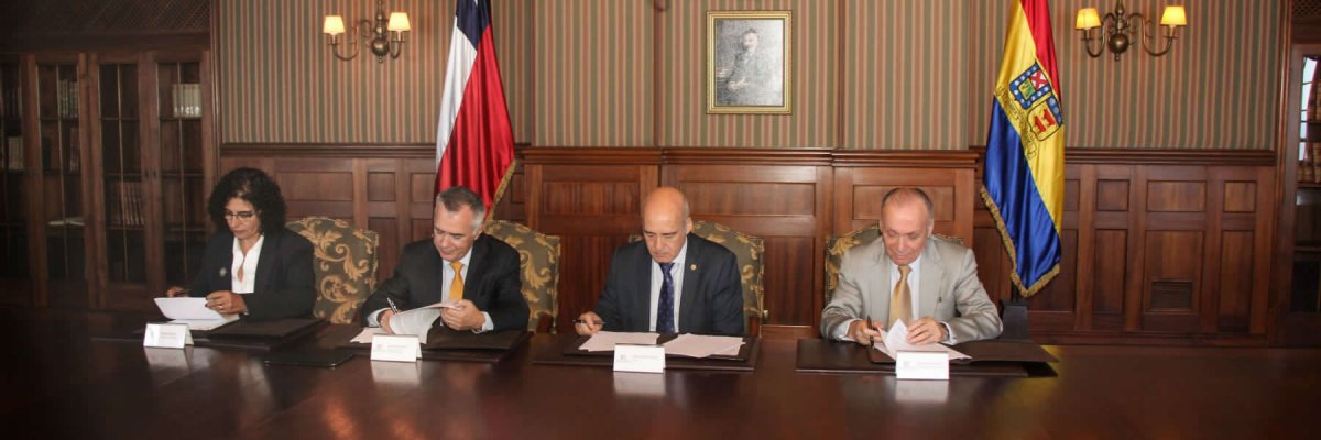  Imágen - USM suscribe convenio con Bolsas de Valores para ejecutar acreditación de conocimientos 